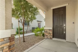 Photo #2: 2577344 Listing