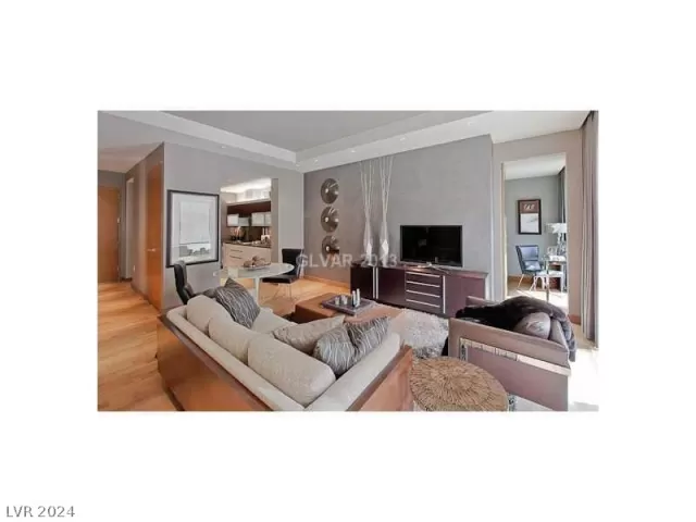 MLS: 2577354 Condo For Sale