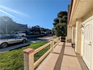 Photo #1: 2577362 Listing