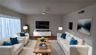 Photo #3: 2577362 Listing