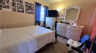 Photo #6: 2577379 Listing