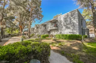 Photo #1: 2577383 Listing 