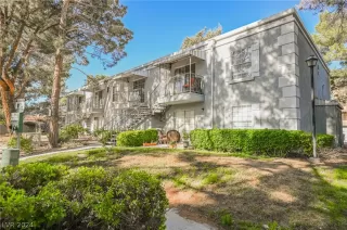 Photo #2: 2577383 Listing 