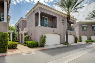 Photo #1: 2577385 Listing 