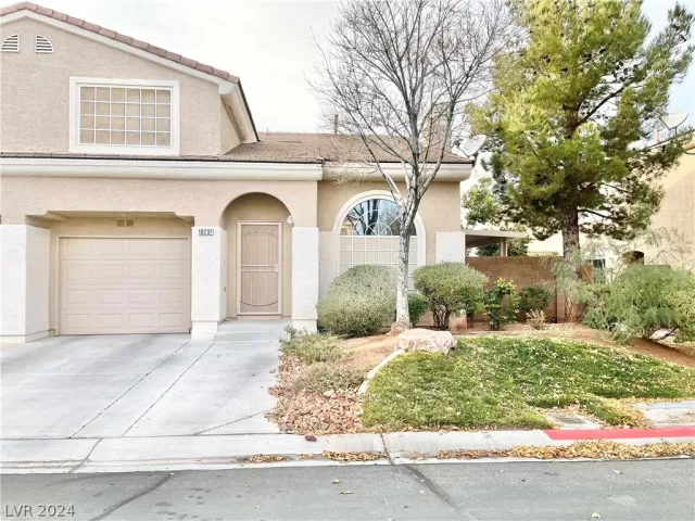 MLS: 2577395 Condo For Sale