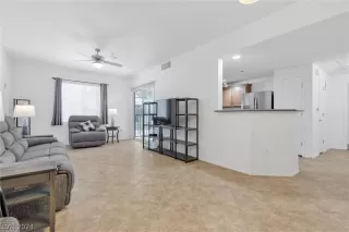 Photo #3: 2577399 Listing 