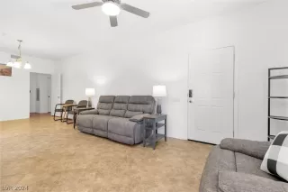 Photo #6: 2577399 Listing 