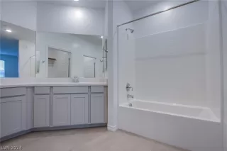 Photo #6: 2577401 Listing 