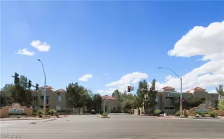 Photo #1: 2577408 Listing