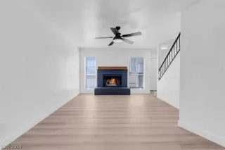 Photo #6: 2577450 Listing