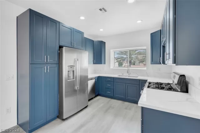 MLS: 2577479 Condo For Sale