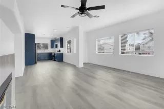 Photo #6: 2577479 Listing