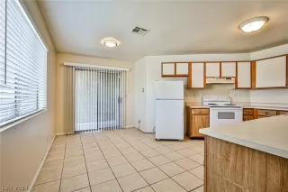 Photo #2: 2577488 Listing 