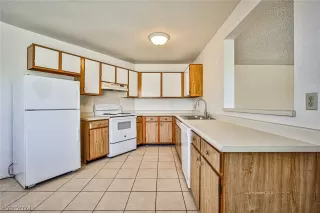 Photo #3: 2577488 Listing 