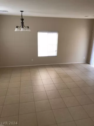 Photo #1: 2577492 Listing 