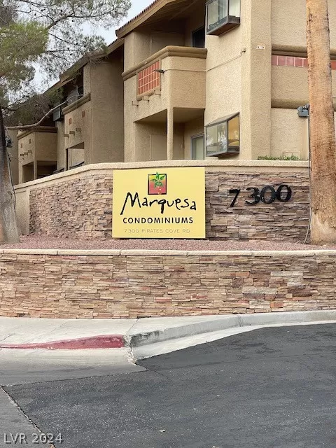 MLS: 2577502 Condo For Sale