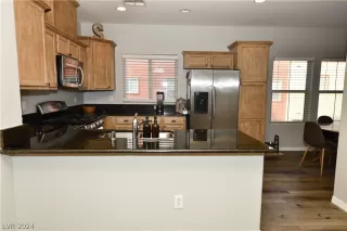 Photo #3: 2577522 Listing 