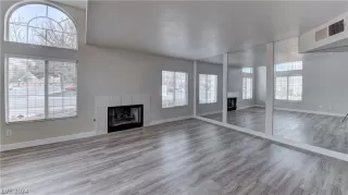 Photo #5: 2577526 Listing 