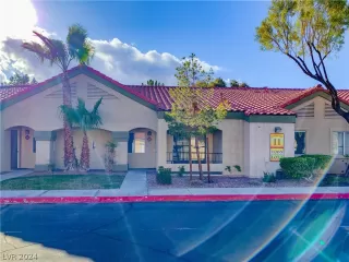 Photo #1: 2577541 Listing 