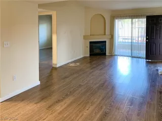 Photo #2: 2577541 Listing 