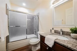 Photo #1: 2577595 Listing