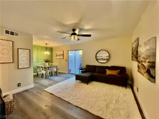 Photo #6: 2577617 Listing 