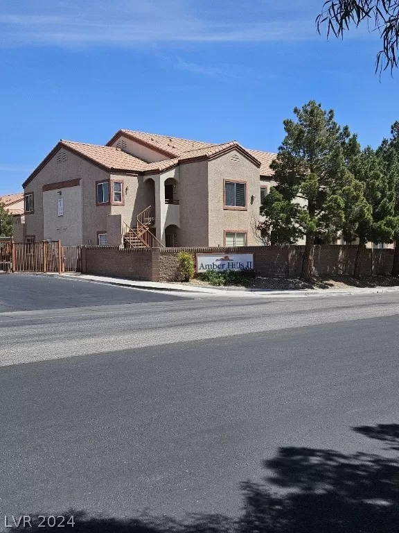 MLS: 2577636 Condo For Sale