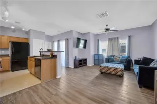 Photo #6: 2577655 Listing 