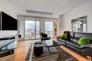 Photo #4: 2577676 Listing 