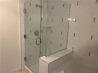 Photo #5: 2577677 Listing 