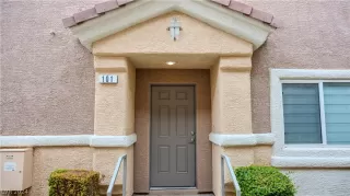 Photo #1: 2577700 Listing