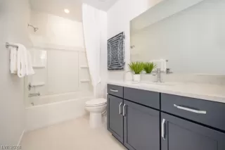 Photo #3: 2577705 Listing 