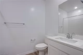 Photo #5: 2577736 Listing 
