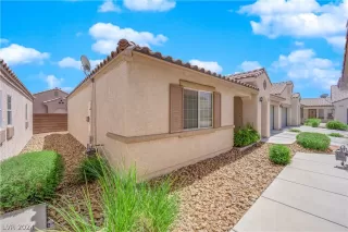 Photo #1: 2577747 Listing 