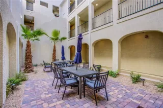 Photo #2: 2577749 Listing 