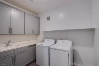 Photo #5: 2577749 Listing 