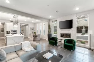 Photo #6: 2577756 Listing