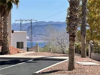 Photo #1: 2577773 Listing 