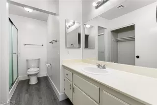 Photo #5: 2577838 Listing