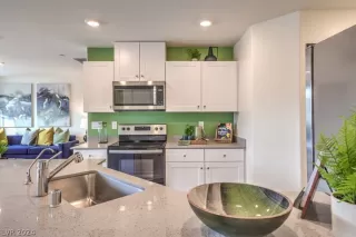 Photo #6: 2577845 Listing 