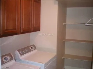 Photo #4: 2577853 Listing 