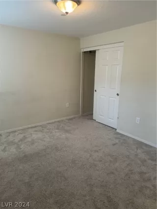 Photo #4: 2577855 Listing