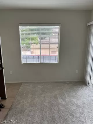 Photo #6: 2577855 Listing