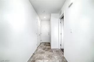 Photo #3: 2577861 Listing 