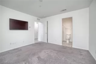 Photo #5: 2577861 Listing 