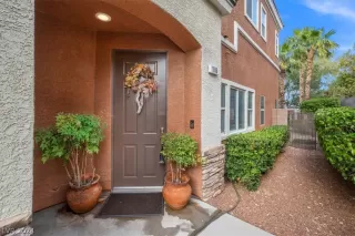 Photo #2: 2577882 Listing 