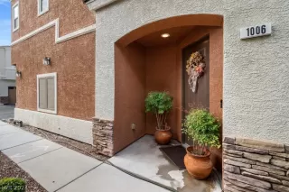 Photo #3: 2577882 Listing 