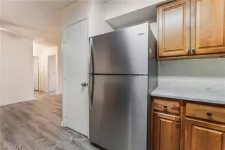 Photo #6: 2577889 Listing 