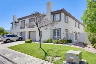 Photo #2: 2577904 Listing 