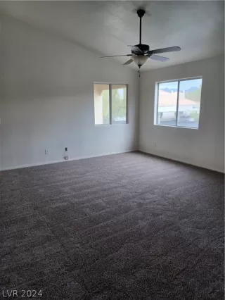 Photo #5: 2577991 Listing 